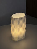 Velum Lamp, minimalista y orgánico, lámpara de luz cálida, impreso en 3D, material PLA. 
