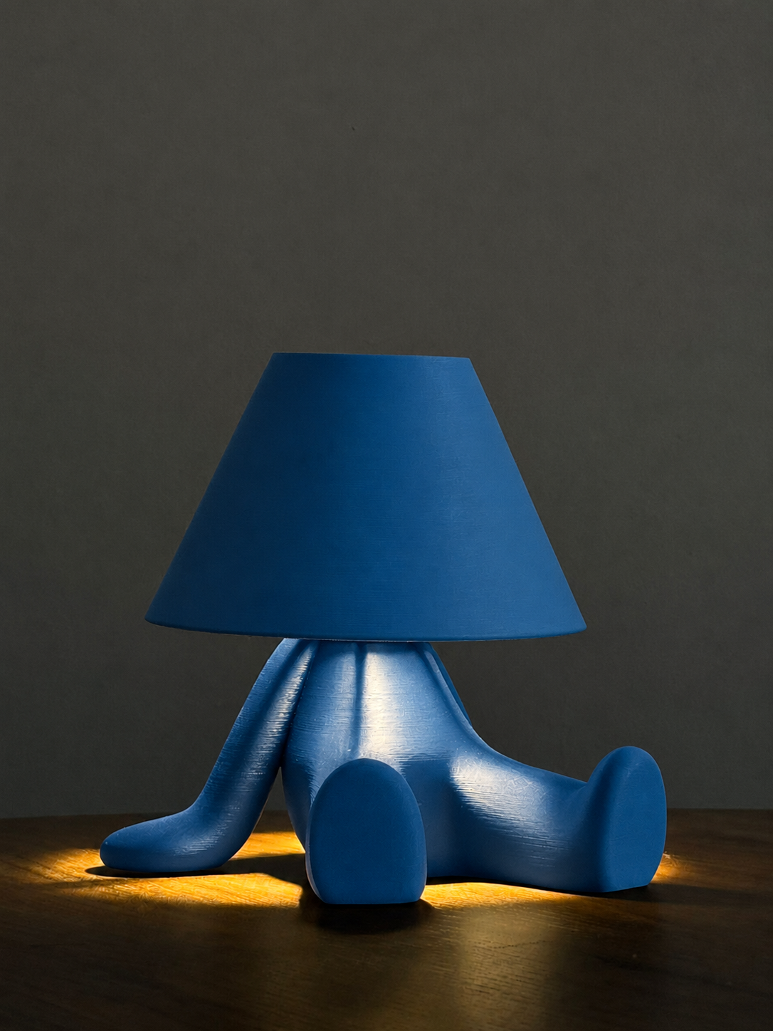 Lámpara Lazy, impresión 3D, luz cálida, material PLA.